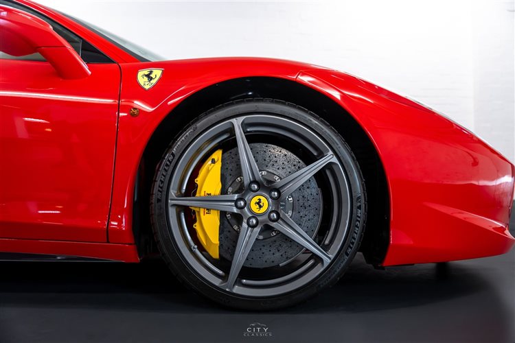 FERRARI 458 ITALIA - JUST 5000 MILES - FFSH - FULL PPF