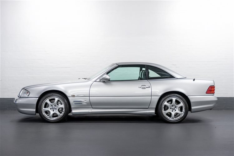 MERCEDES-BENZ (R129) 2002- SILVER ARROW -  SAME OWNER SINCE 2002 -